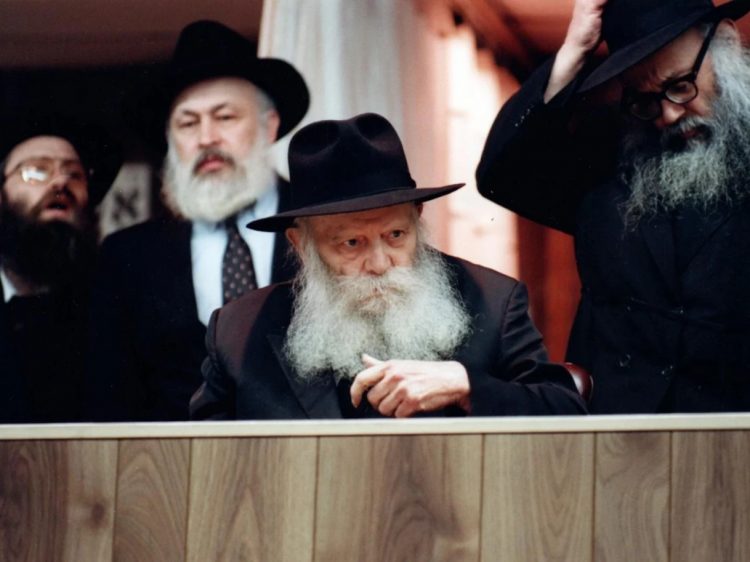 "לבקר בהיכלו" - תשורה מיוחדת לאורחי המלך